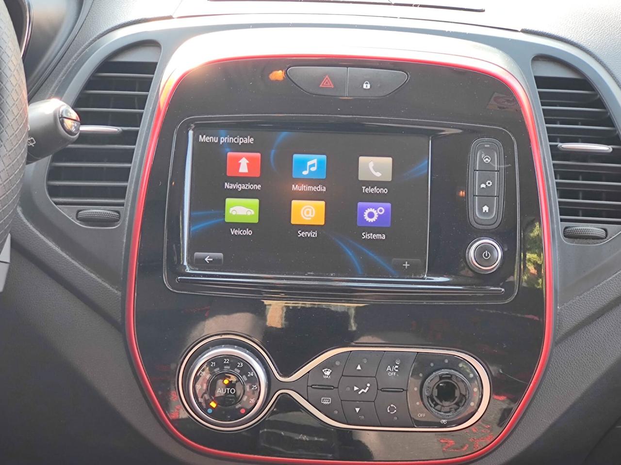 Renault Captur TCe 12V 90 CV Sport Edition (66 KW), OK NEOPATENTATI