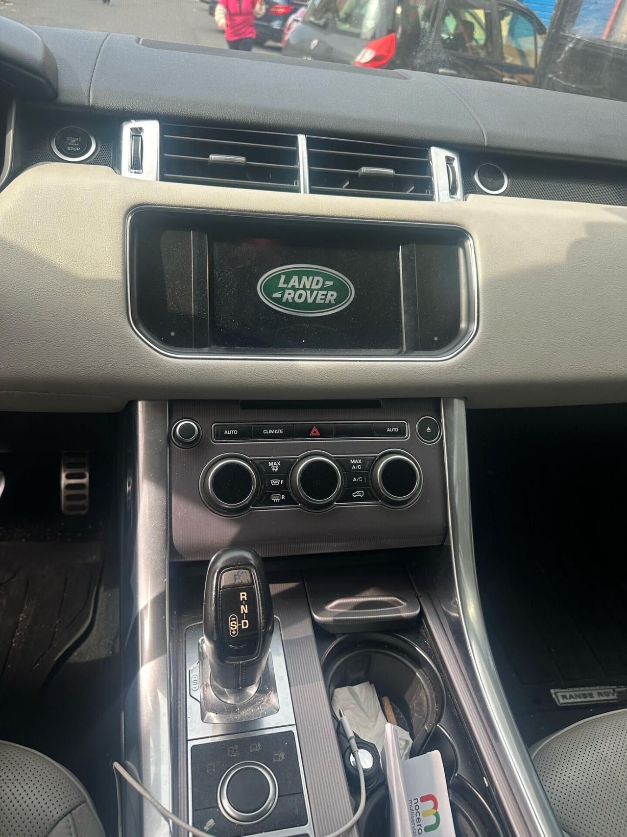 Land Rover Range Rover Sport 3.0 TDV6 HSE