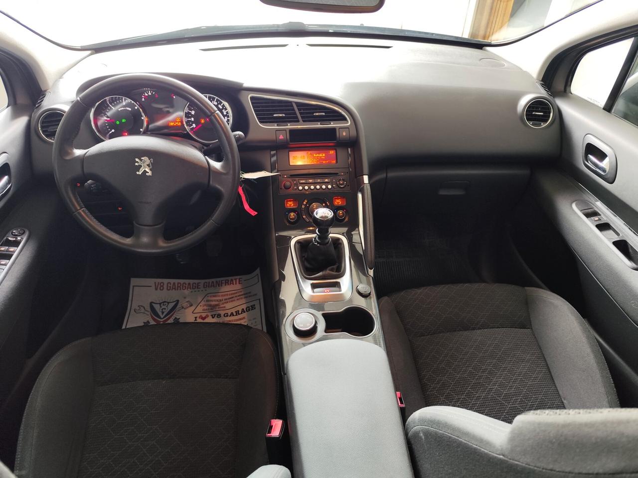 Peugeot 3008 1.6 HDi 115CV Business