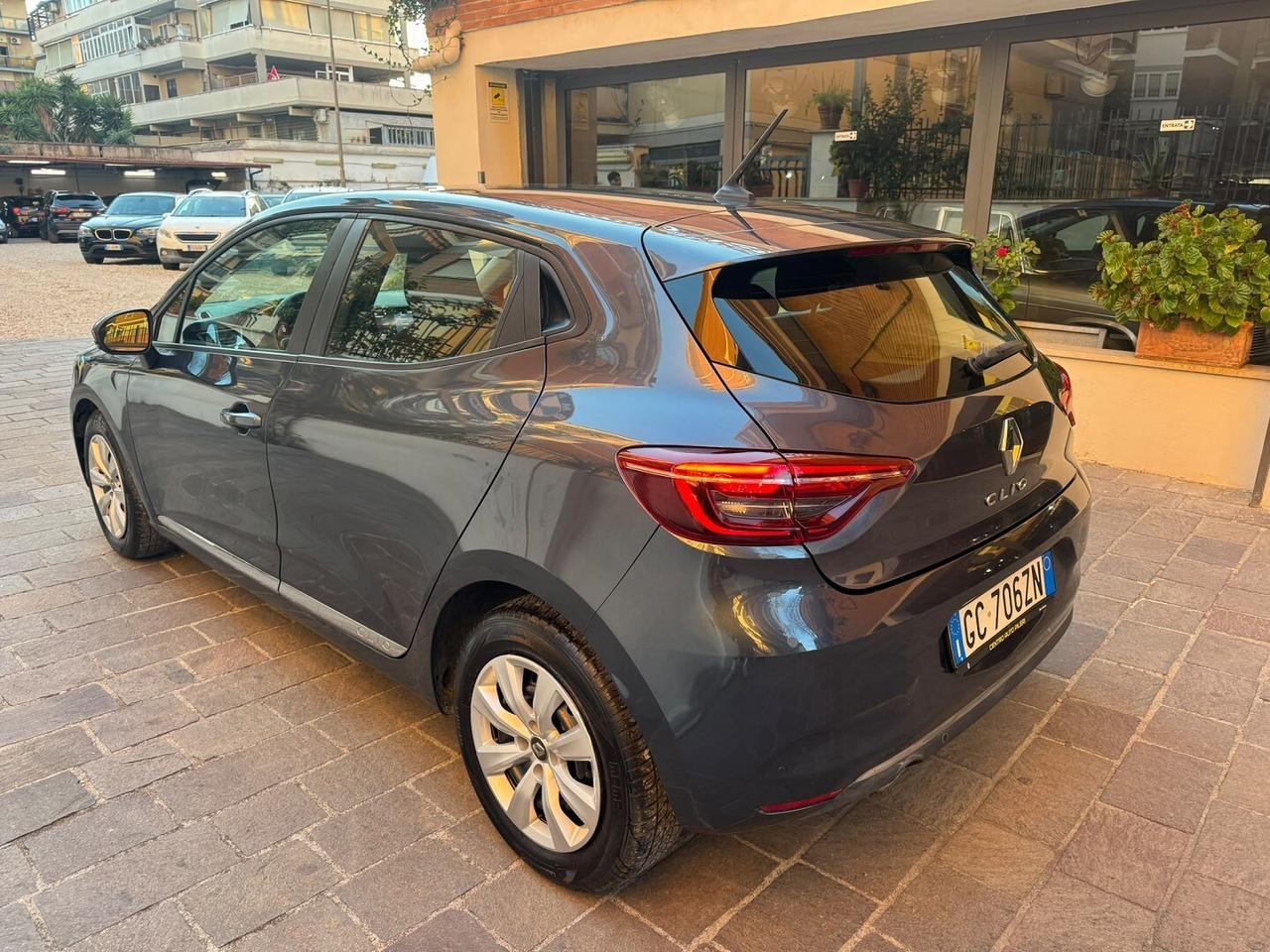 RENAULT Clio Tce 100CV GPL 5 porte Intens