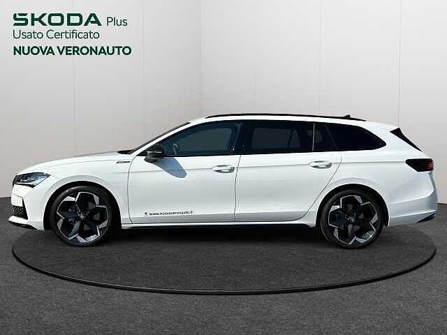 SKODA Superb 2.0 TDI DSG Wagon Sportline