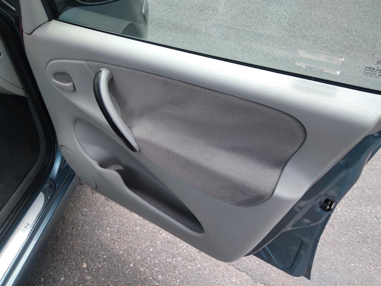 Citroen Xsara Picasso 1.6 16V 109cv Elegance xneopatentati