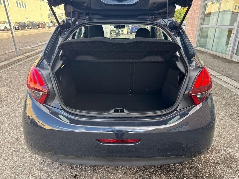 Peugeot 208 5p 1.2 puretech Active s&s 82cv neopatentati