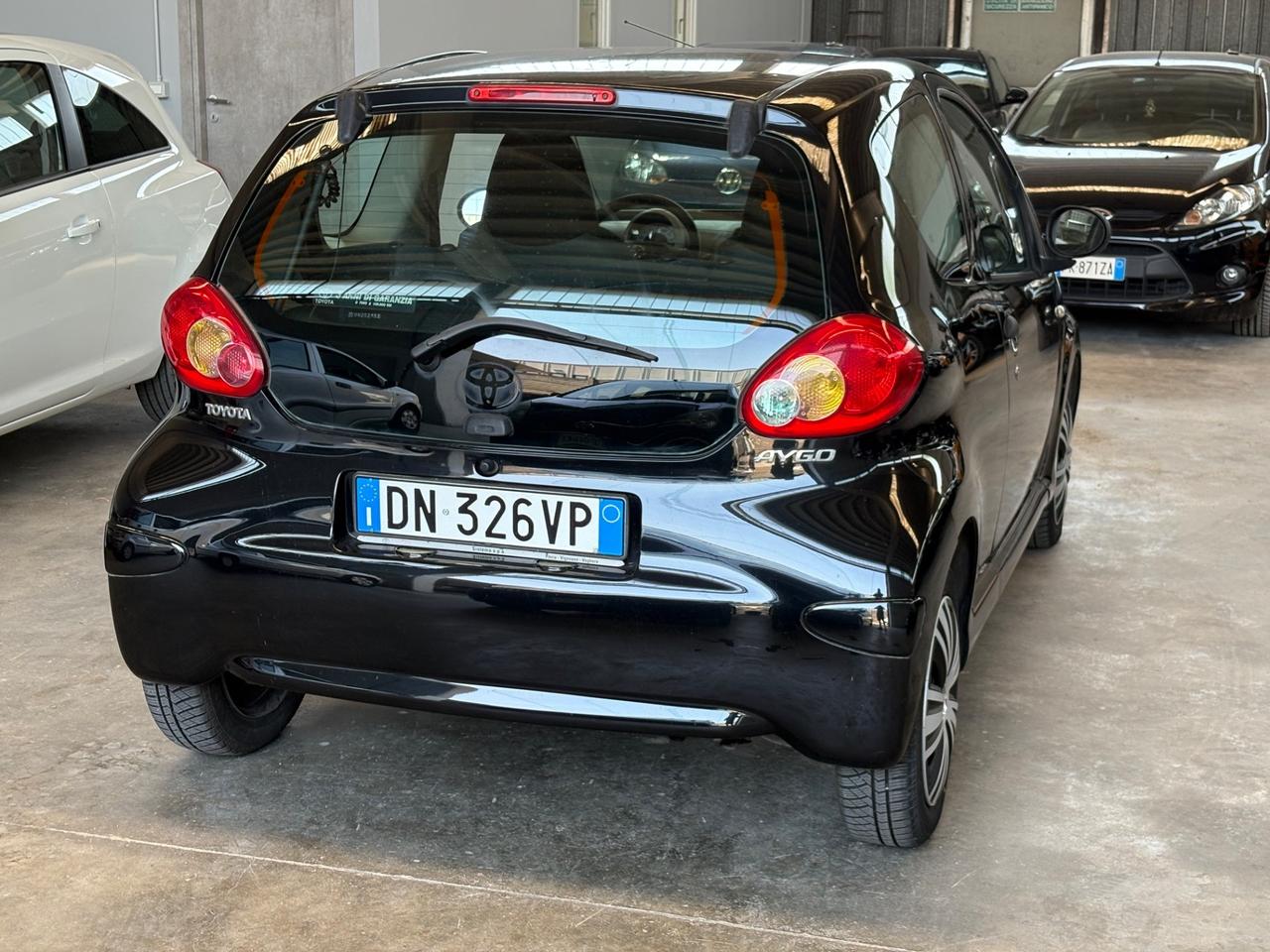 Toyota Aygo 1.0 12V VVT-i 5 porte Sound