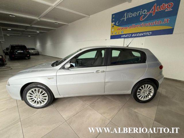 ALFA ROMEO 147 1.9 JTD (120) 5 porte Distinctive