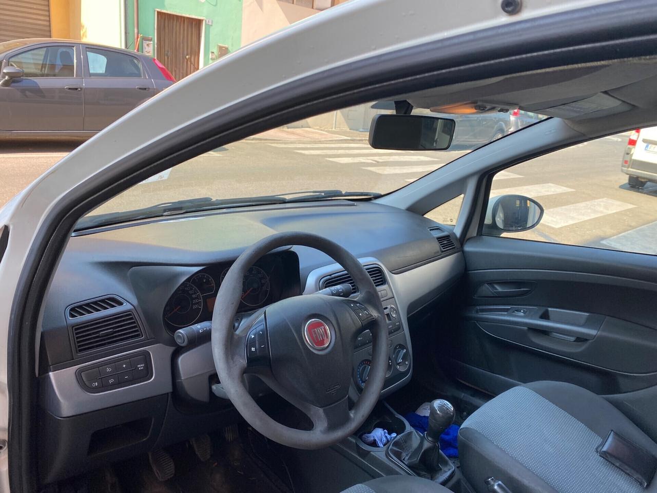Fiat Grande Punto 1.3 MJT 75 CV 5 porte Dynamic