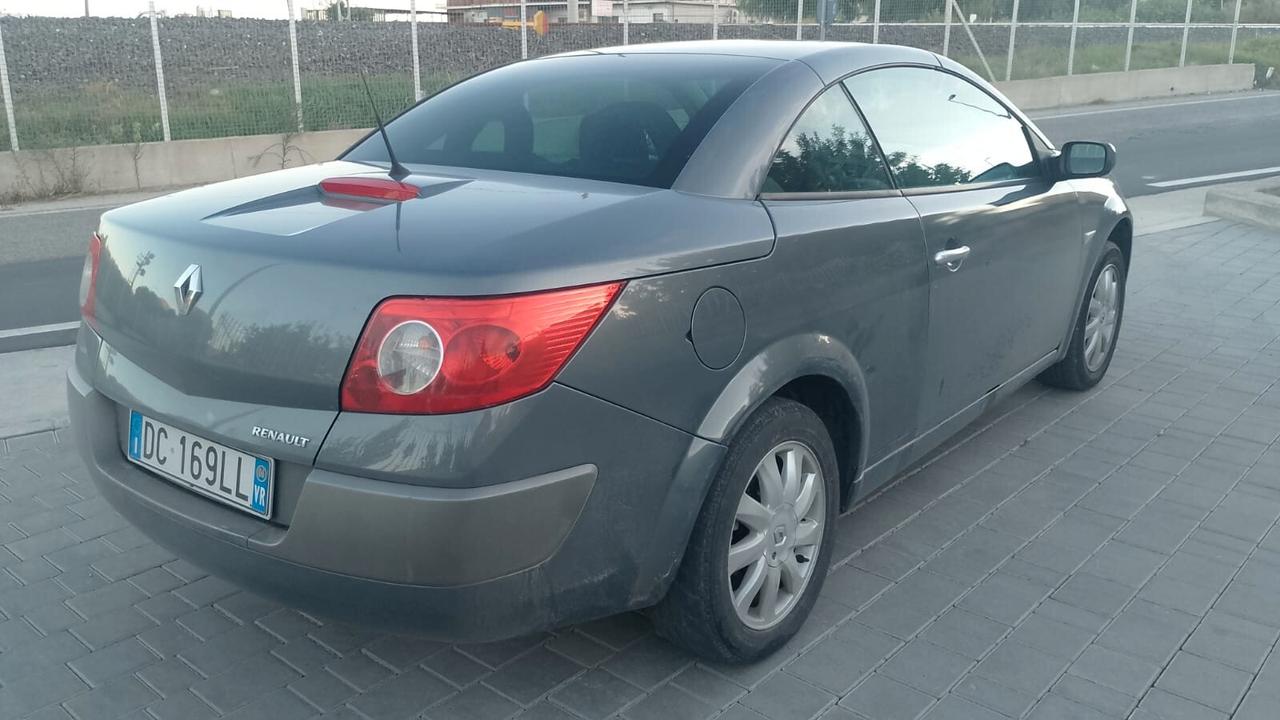 Renault Mégane 1.6 16V - 2006