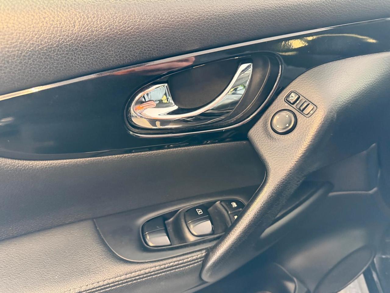 NISSAN QASHQAI TECNA 1.5 DCI 110CV TETTO NAVI CAM360 ANNO 2014