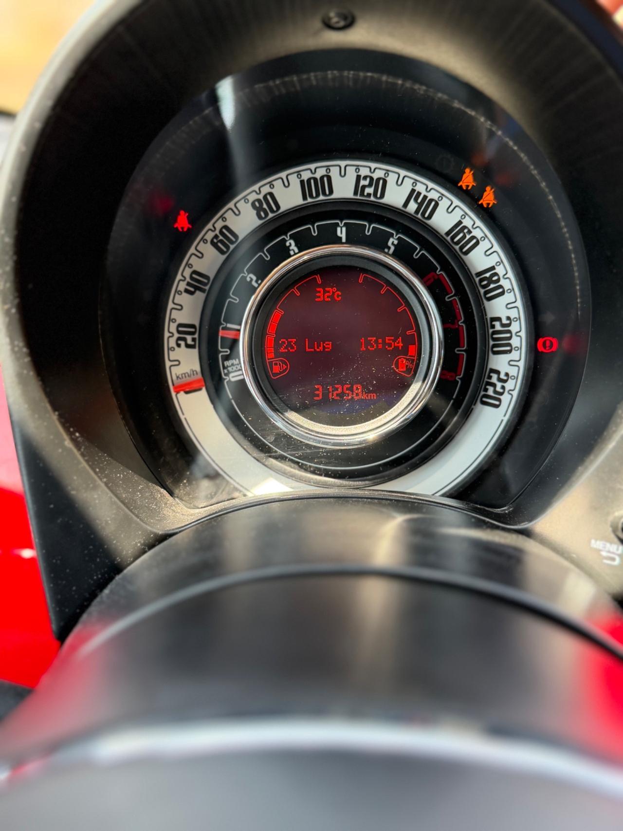 Fiat 500 1.0 Hybrid Dolcevita