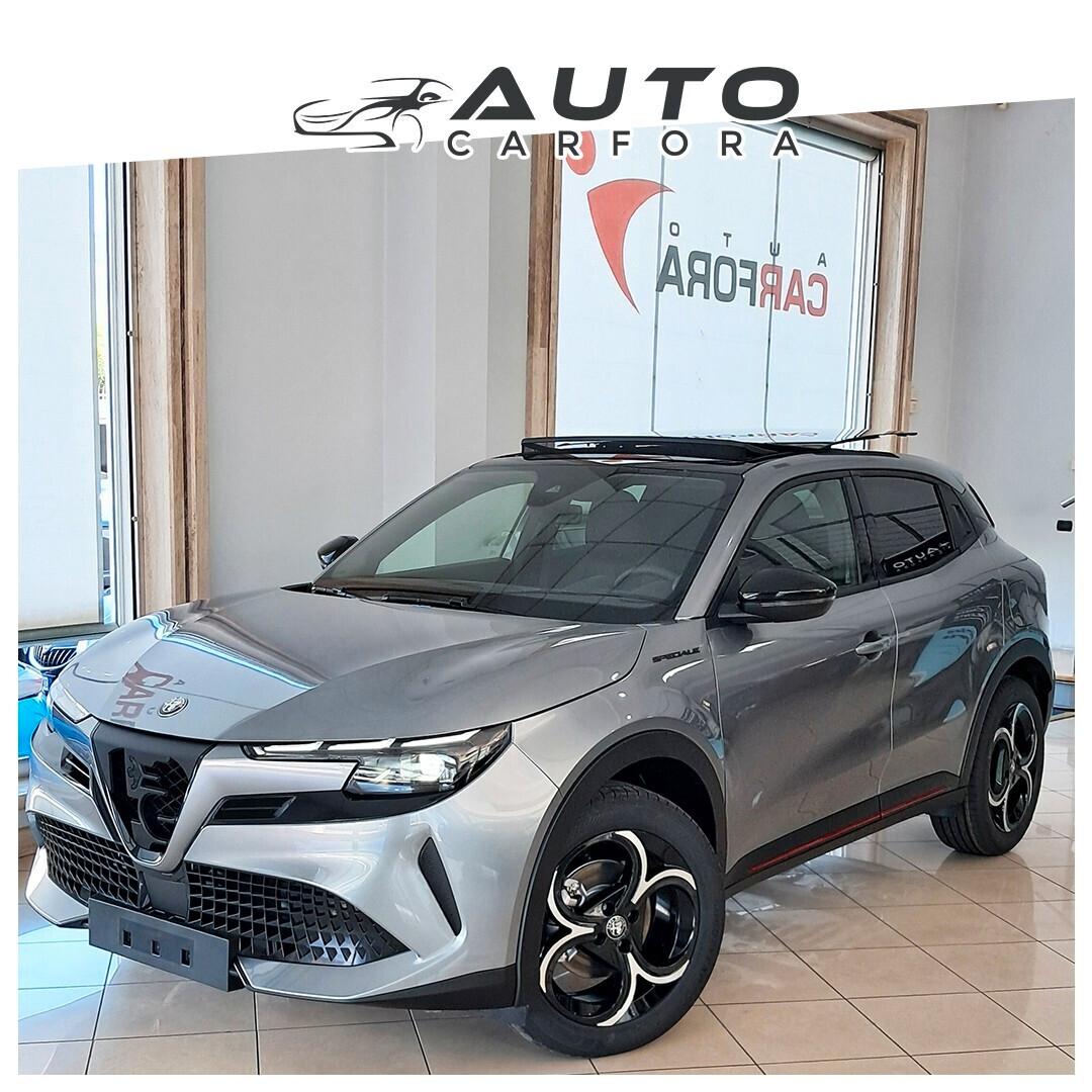 Alfa Romeo Junior 1.2 136 CV Hybrid eDCT6 Speciale tetto Apribile