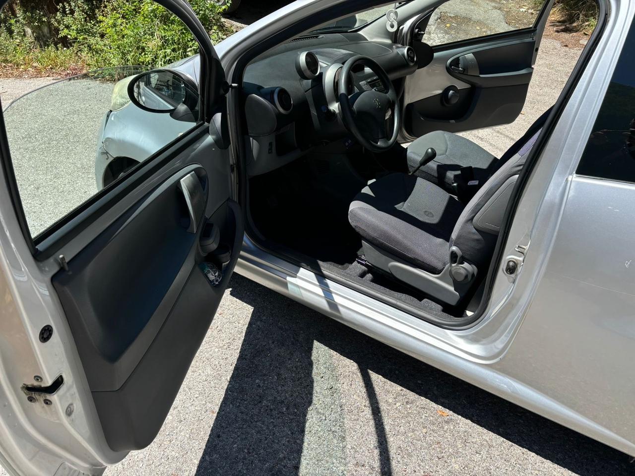 Peugeot 107 1.4 Hdi 70.000 km - 2006 3 porte