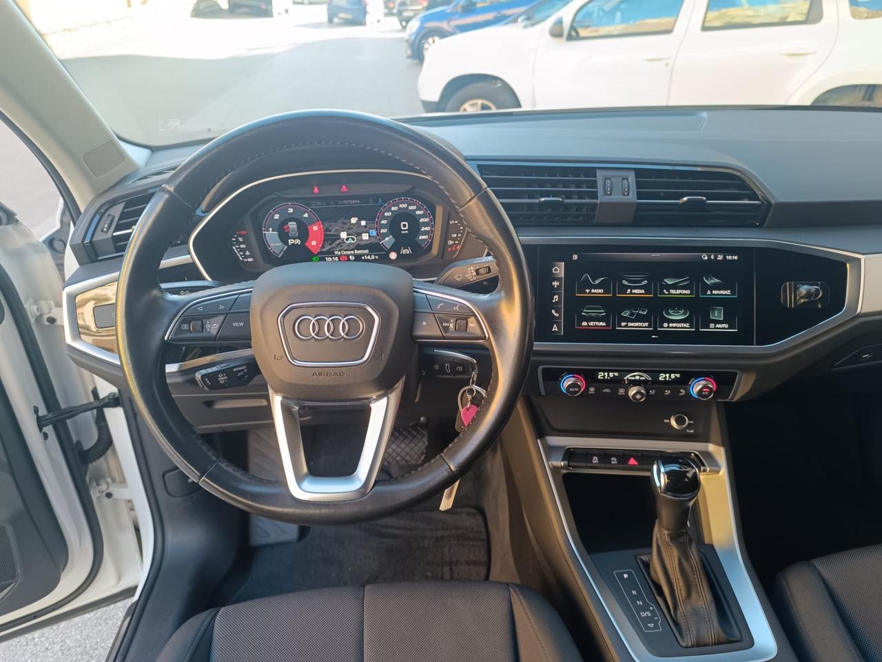 Audi Q3 35 TDI S tronic Business Advanced