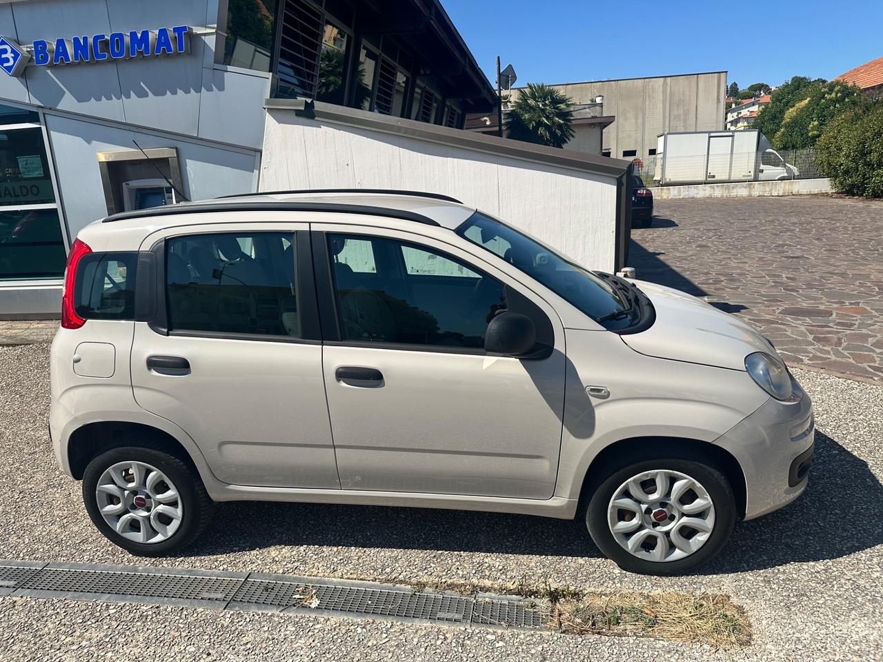 Fiat Panda 0.9 TwinAir Turbo Natural Power Lounge