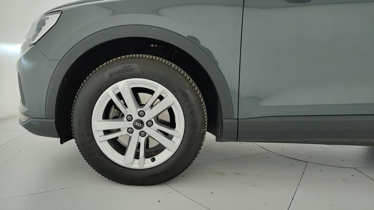 AUDI Q3 I 2019 Sportback - Q3 Sportback 35 1.5 tfsi