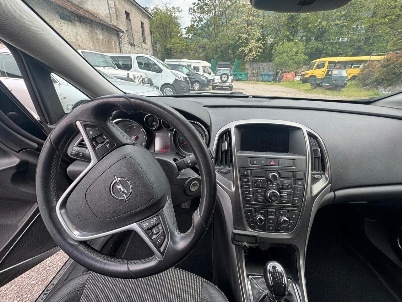 Opel Astra 1.7 CDTI 125CV Sports Tourer CON GANCIO TRAINO