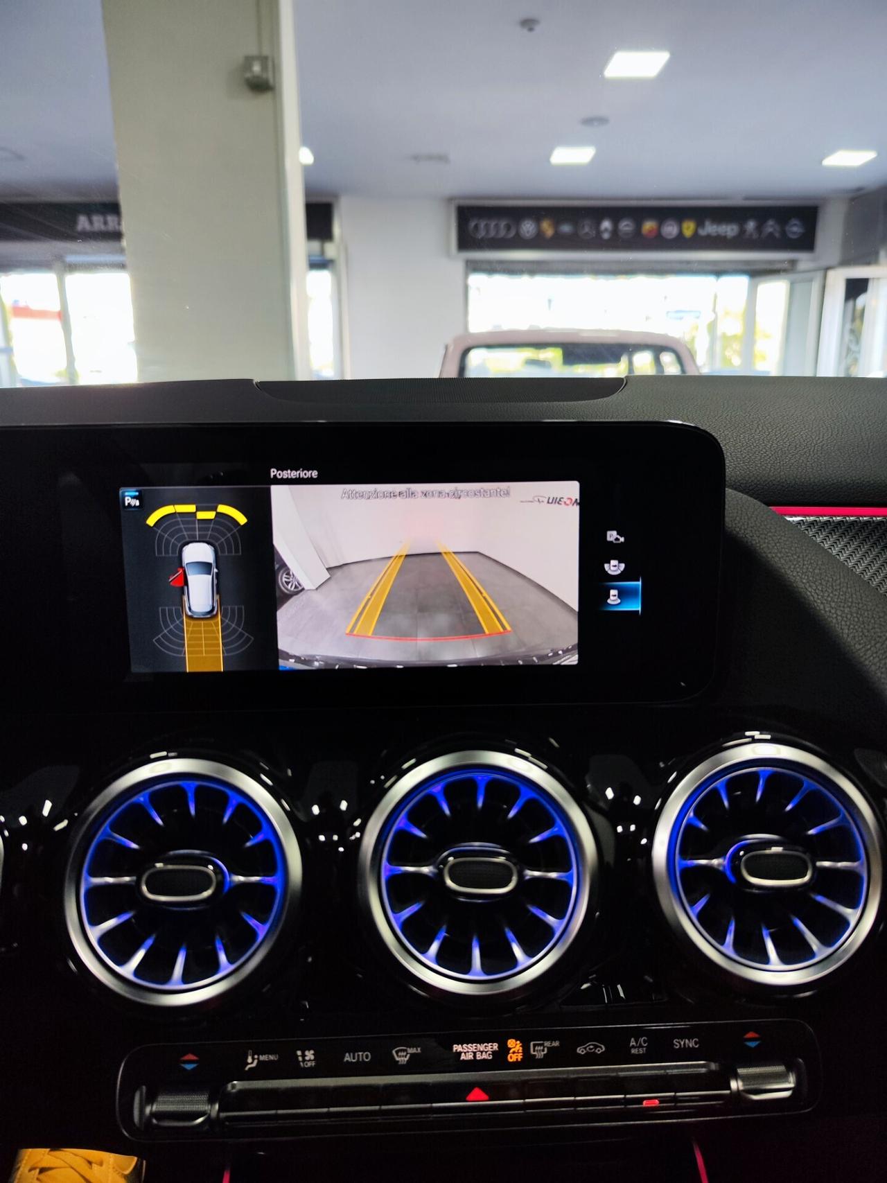 Mercedes-benz GLA 200 d Automatic Premium Tetto Led