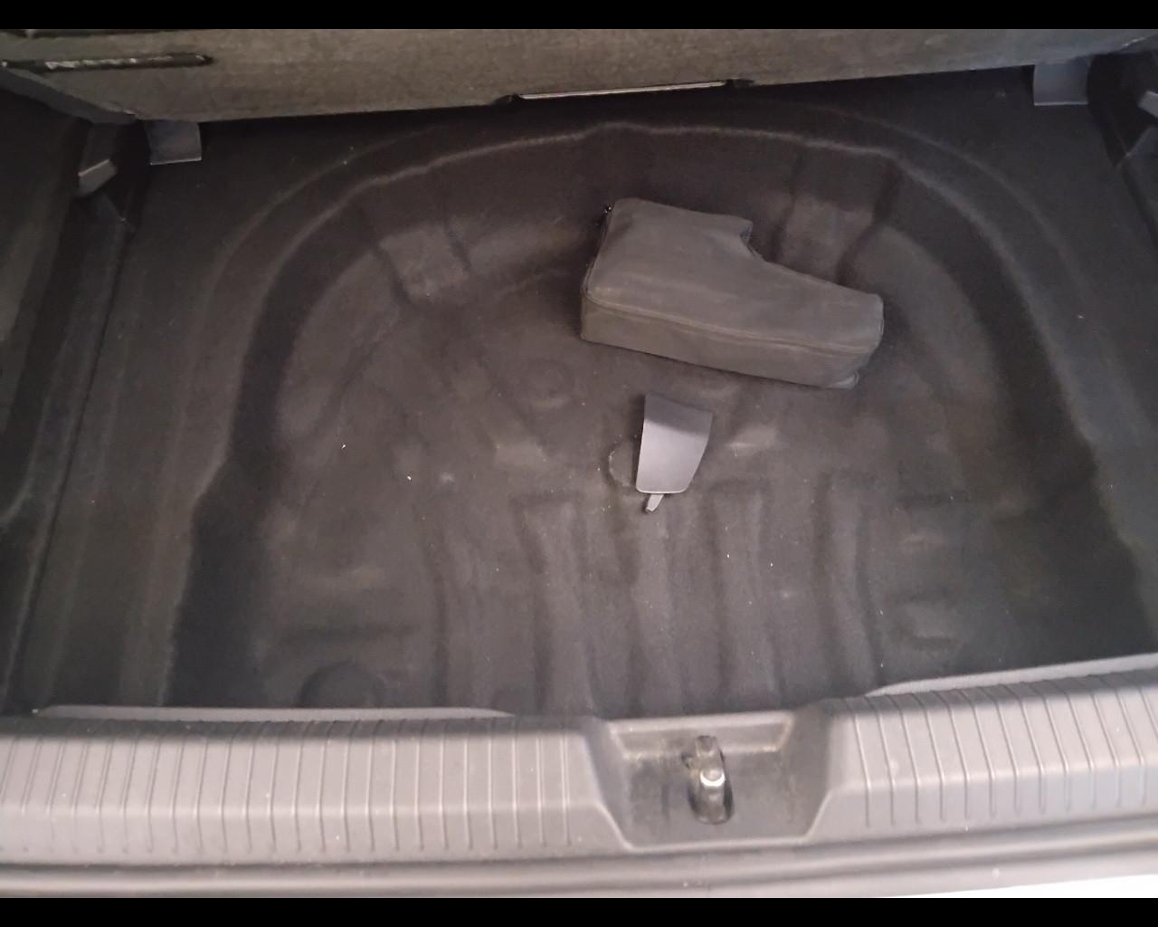 VOLKSWAGEN Golf VIII 2020 - Golf 1.5 etsi evo R-Line 130cv dsg