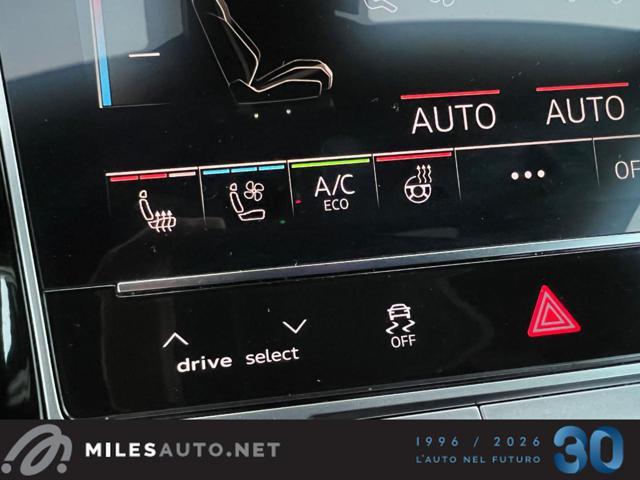 AUDI Q8 50TDI S line Pano Sed ventilati ACC Matrix AppleCP