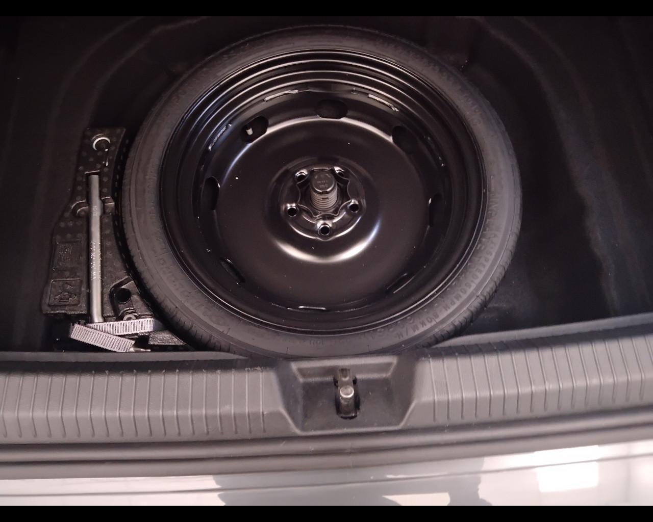 VOLKSWAGEN Golf VIII 2024 - Golf 2.0 tdi Life 115cv