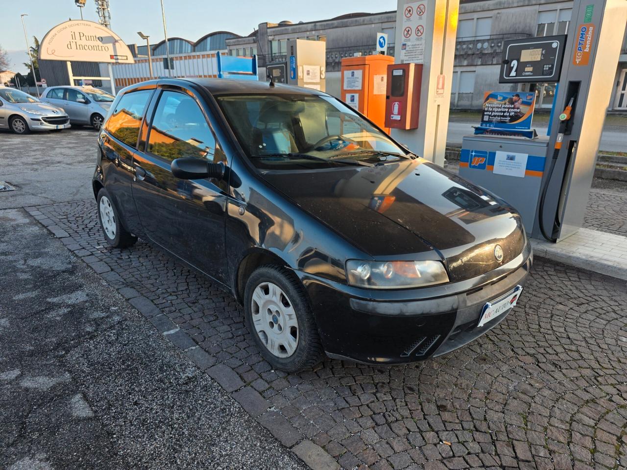 Fiat Punto 1.2i cat 3 porte Verve con 175.000km Neopatentati ok