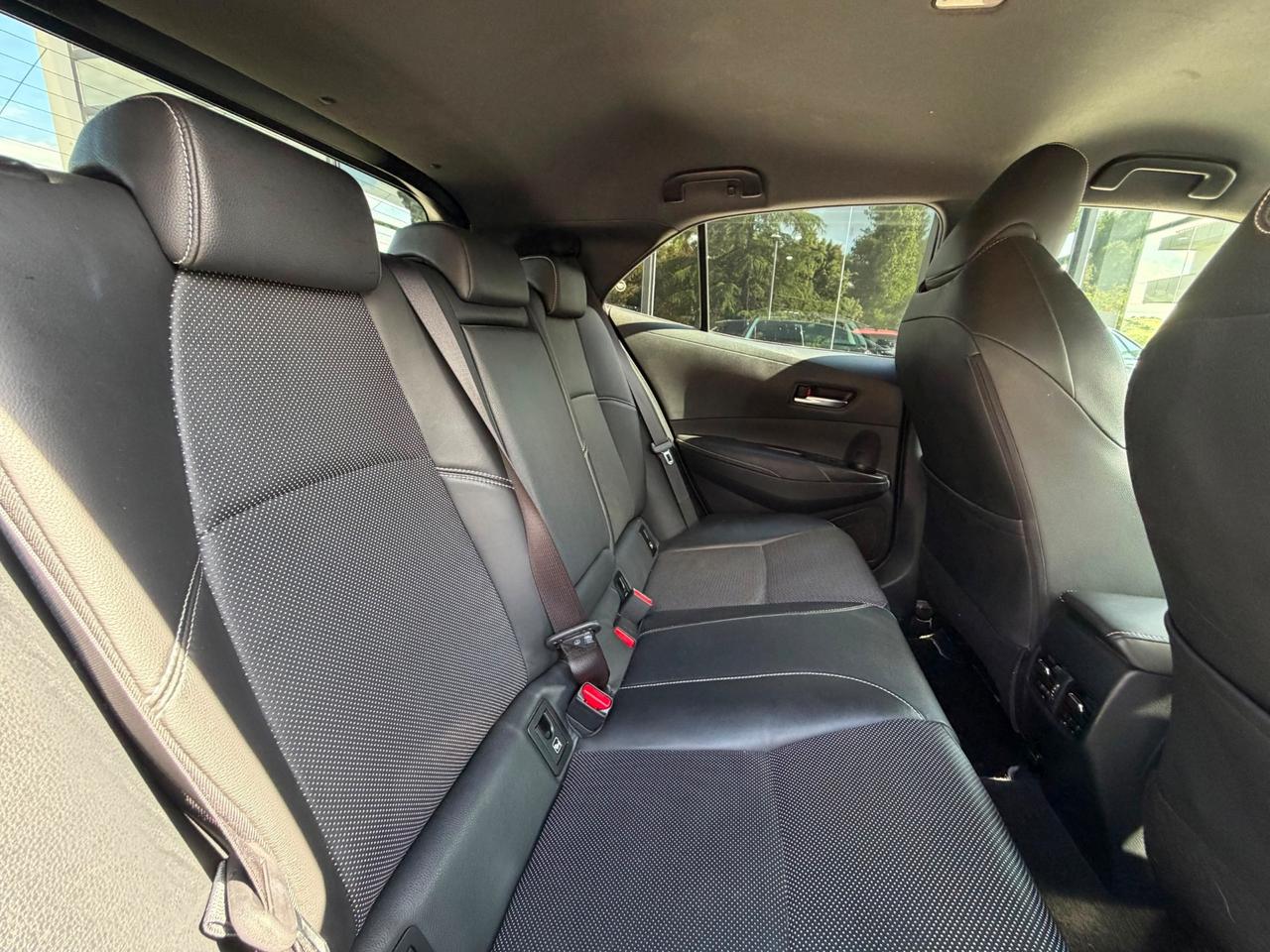 Toyota Corolla 2.0 Hybrid Style