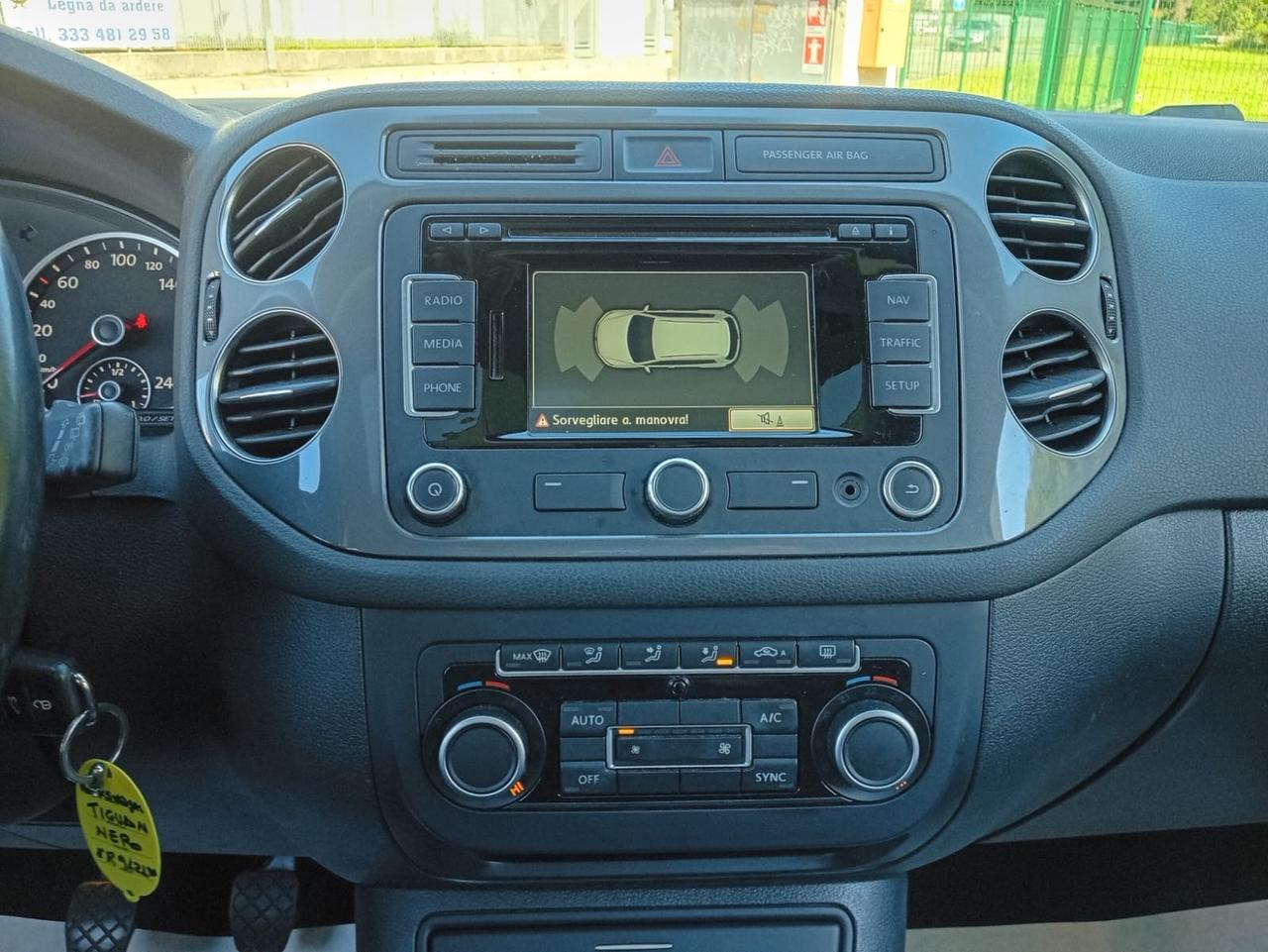 Volkswagen Tiguan 1.4 TSI 122 CV Panorama*Navi*Park assist