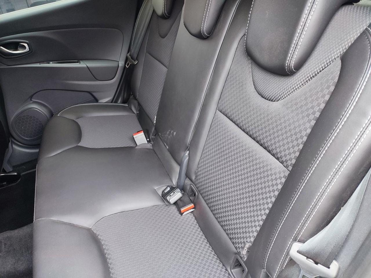 Renault Clio Intens Moschino 0.9 ENERGY TCe #9843