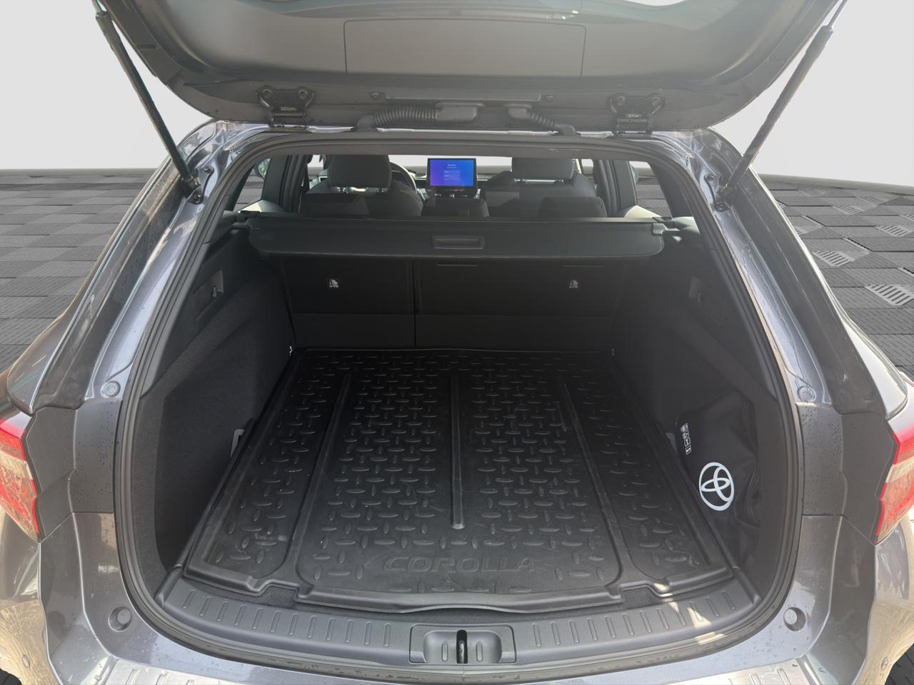 TOYOTA Corolla (2018--->) Corolla Active 1.8 Hybrid Touring Sports