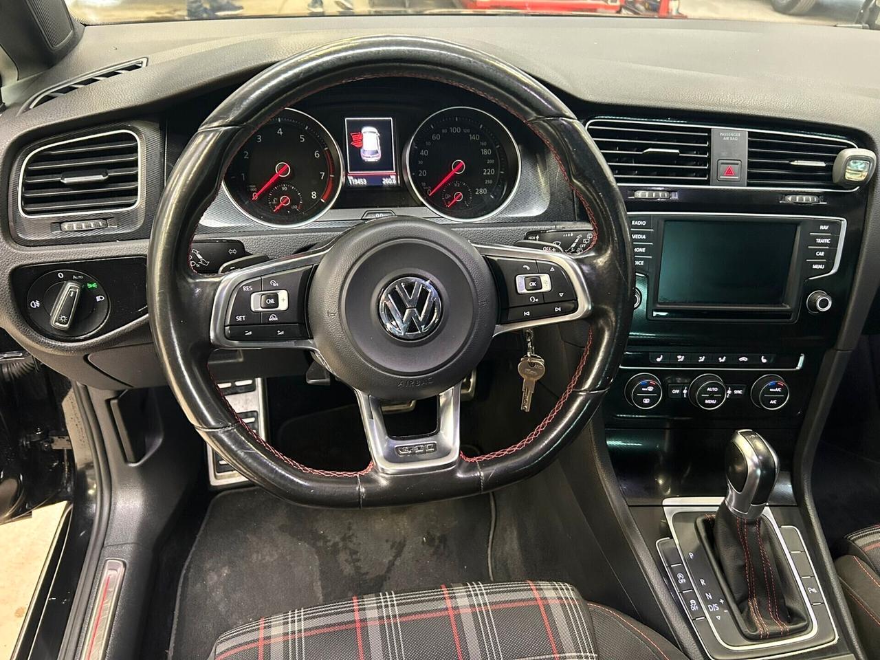 Volkswagen Golf GTI Performance 2.0 TSI 119000 km pari al nuovo