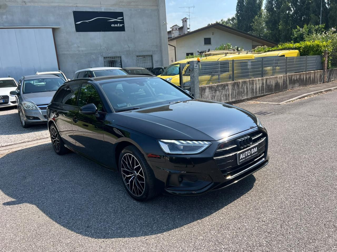 Audi A4 Avant 40 TDI S tronic line edition