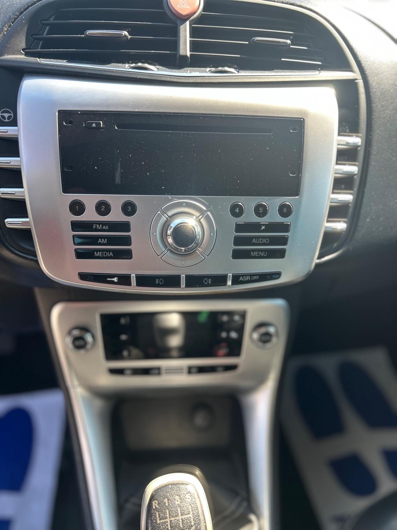 Lancia Delta 1.6 MJT Gold