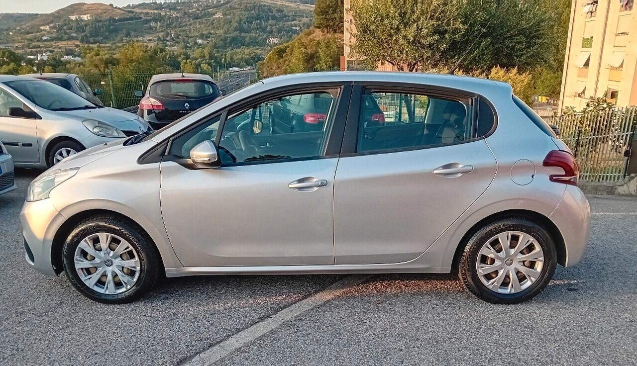 Peugeot 208 BlueHDi 75 5 porte Active