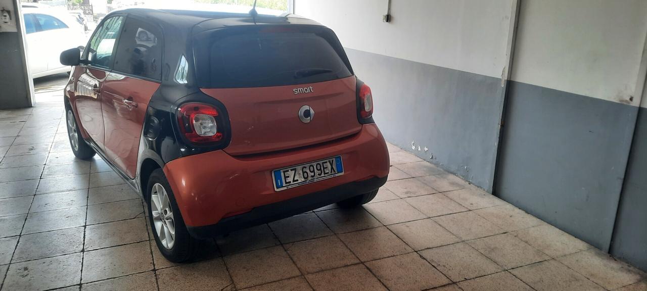 Smart ForFour 70 1.0 Youngster