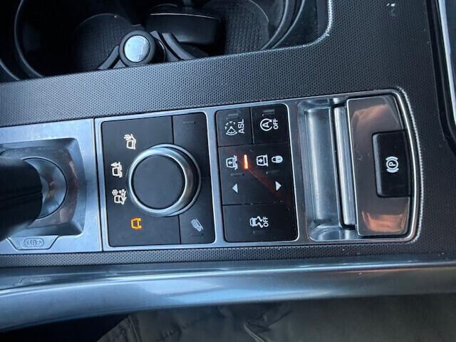 Land Rover RangeRover Sport 3.0 TDV6 HSE Dynamic