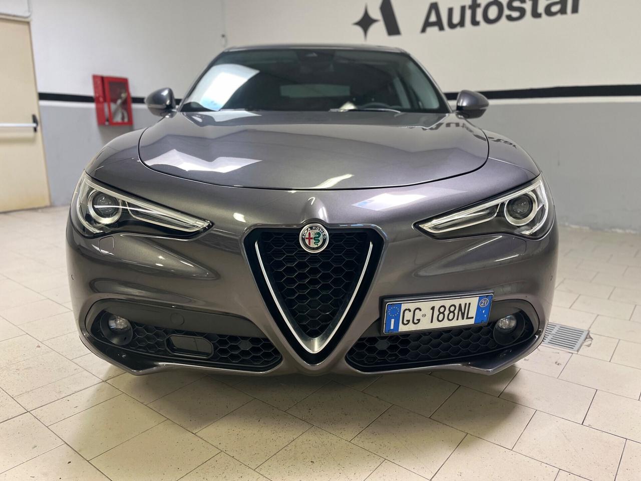 Alfa Romeo Stelvio 2.2 Turbodiesel 190 CV AT8 Q4 Business