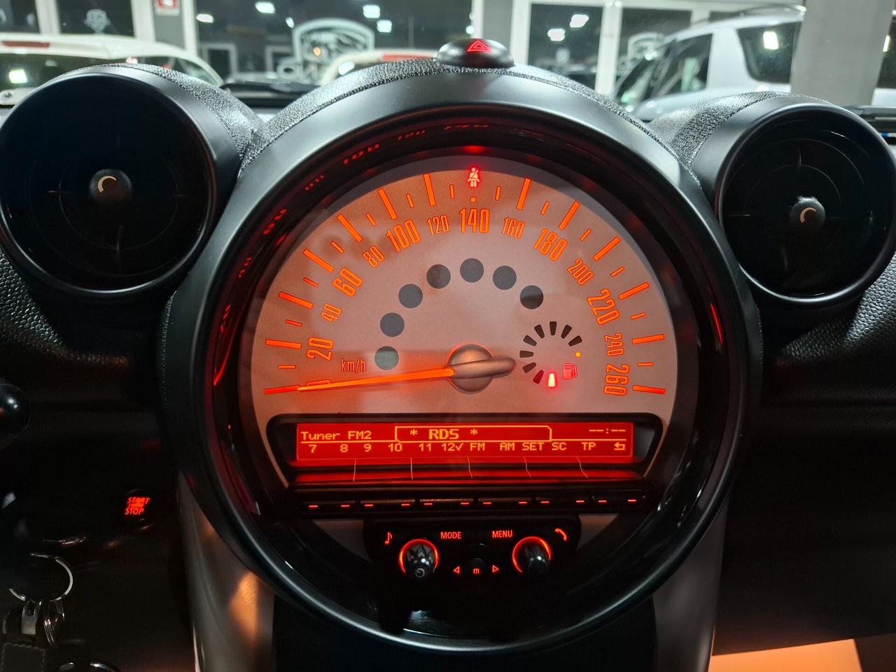 Mini Cooper Countryman 1.6 D Neopatentati