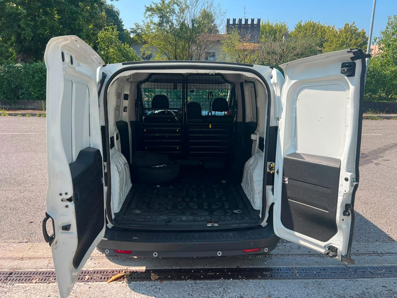 Fiat Doblò 1.6 MJT 105CV Pianale Cabinato Maxi 3 posti