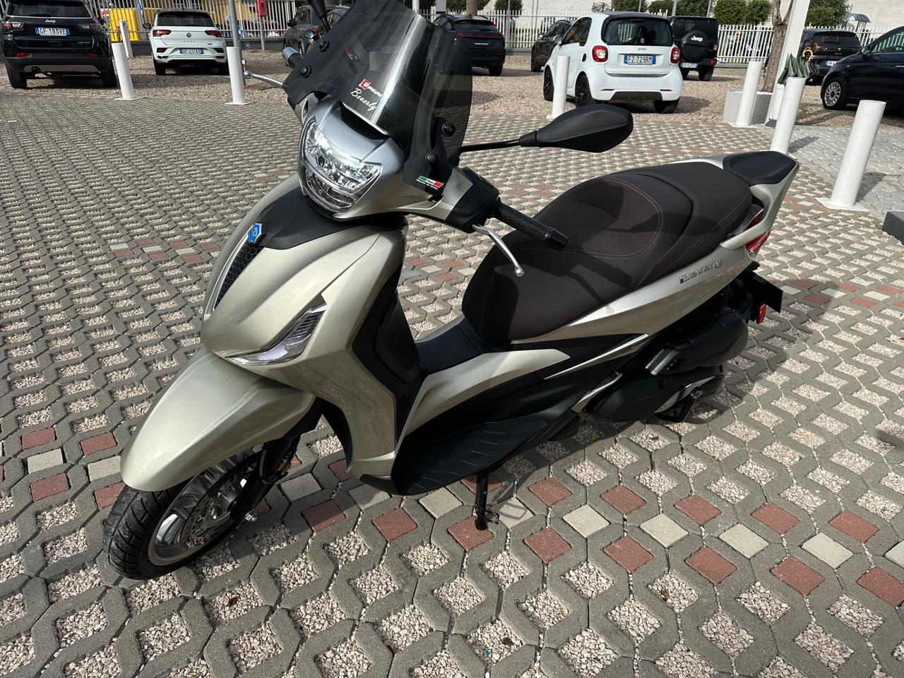 Piaggio Beverly 400