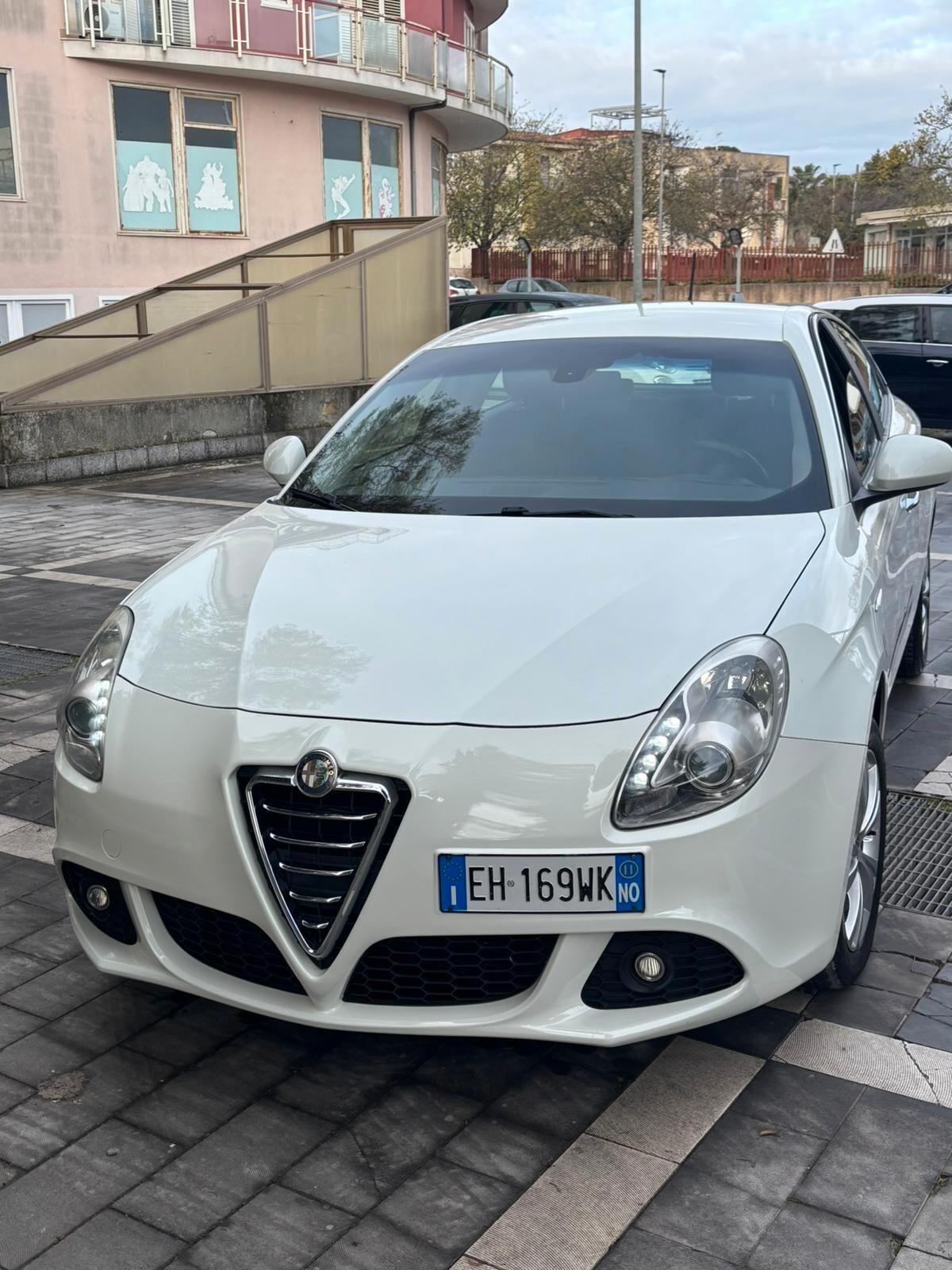 Alfa Romeo Giulietta 2.0 JTDm-2 140 CV Exclusive