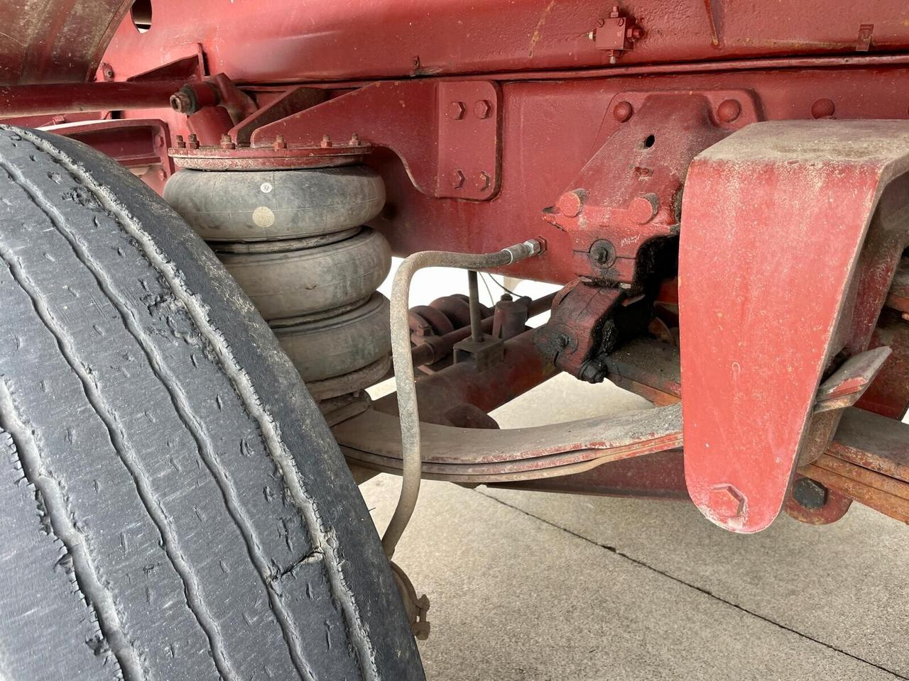 IVECO 190-38 RIBALTABILE TRILATERALE