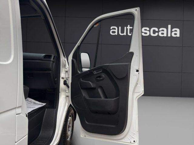 RENAULT Master T35 2.3 dCi 135 L2 H2 Furgone Ice PIU'IVA