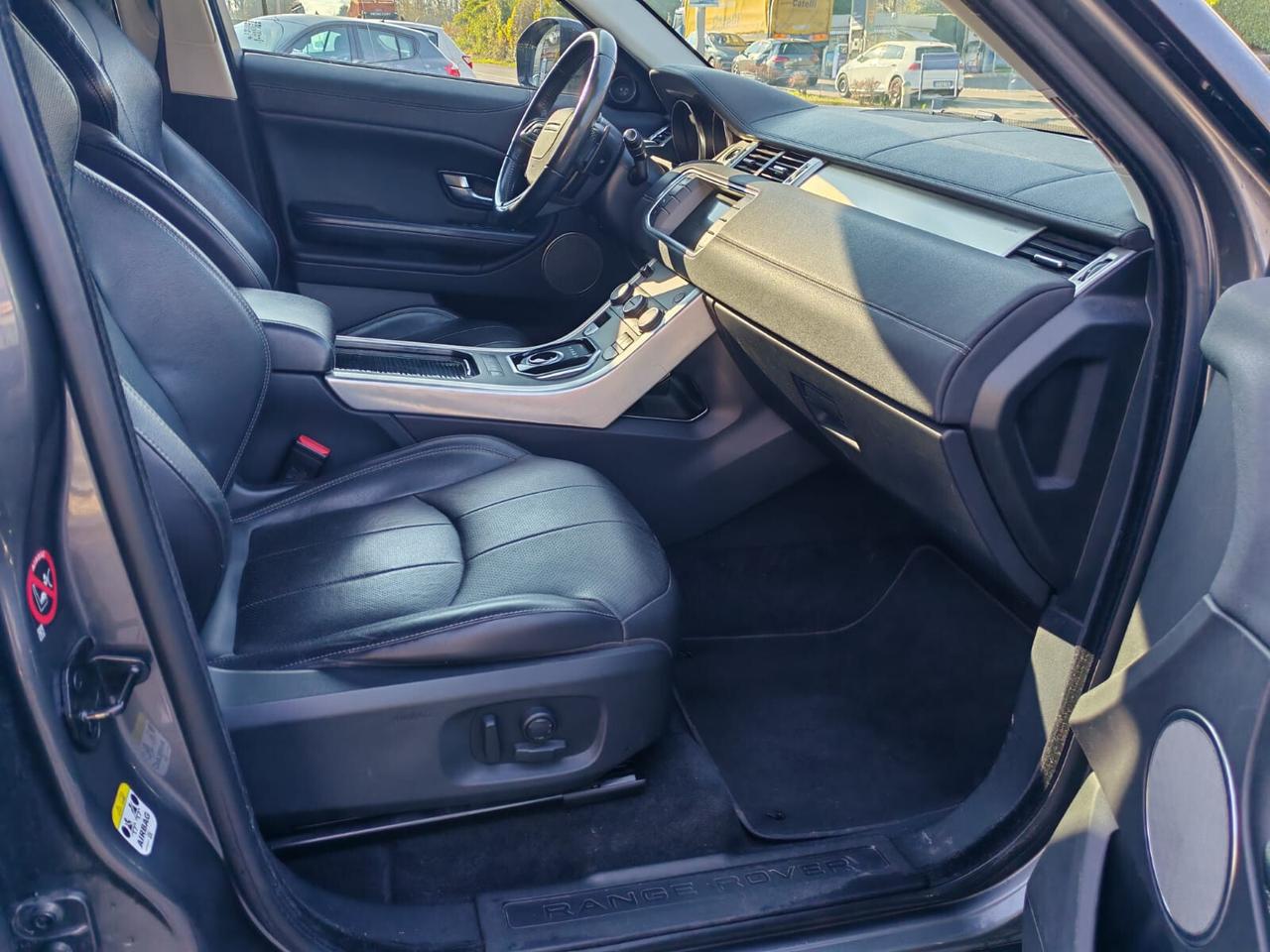 Land Rover Range Evoque 2.0 TD4 150 CV 5p. SE Dynamic