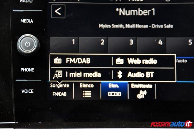 VOLKSWAGEN Taigo 1.0 TSI 116 CV DSG R-LINE + R18 + REARVIEW + TECH