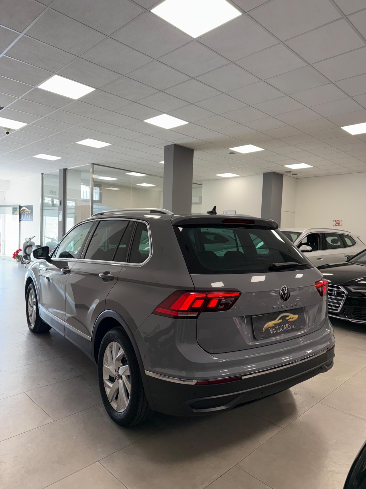 Volkswagen Tiguan 2.0 TDI 150 CV SCR DSG Elegance