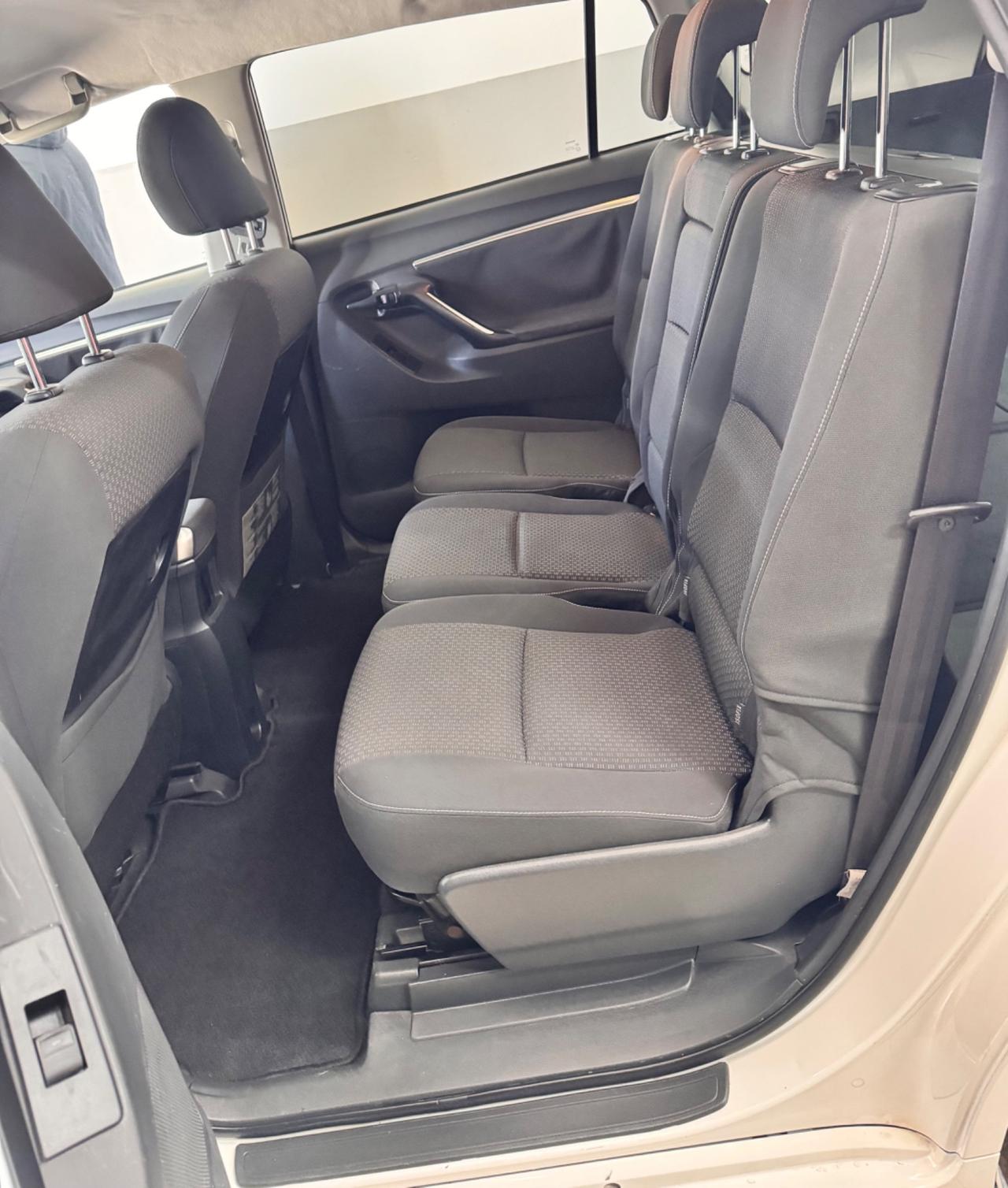 Toyota Verso 2.0 D 124 Cv Active 7 Posti - 11/2013