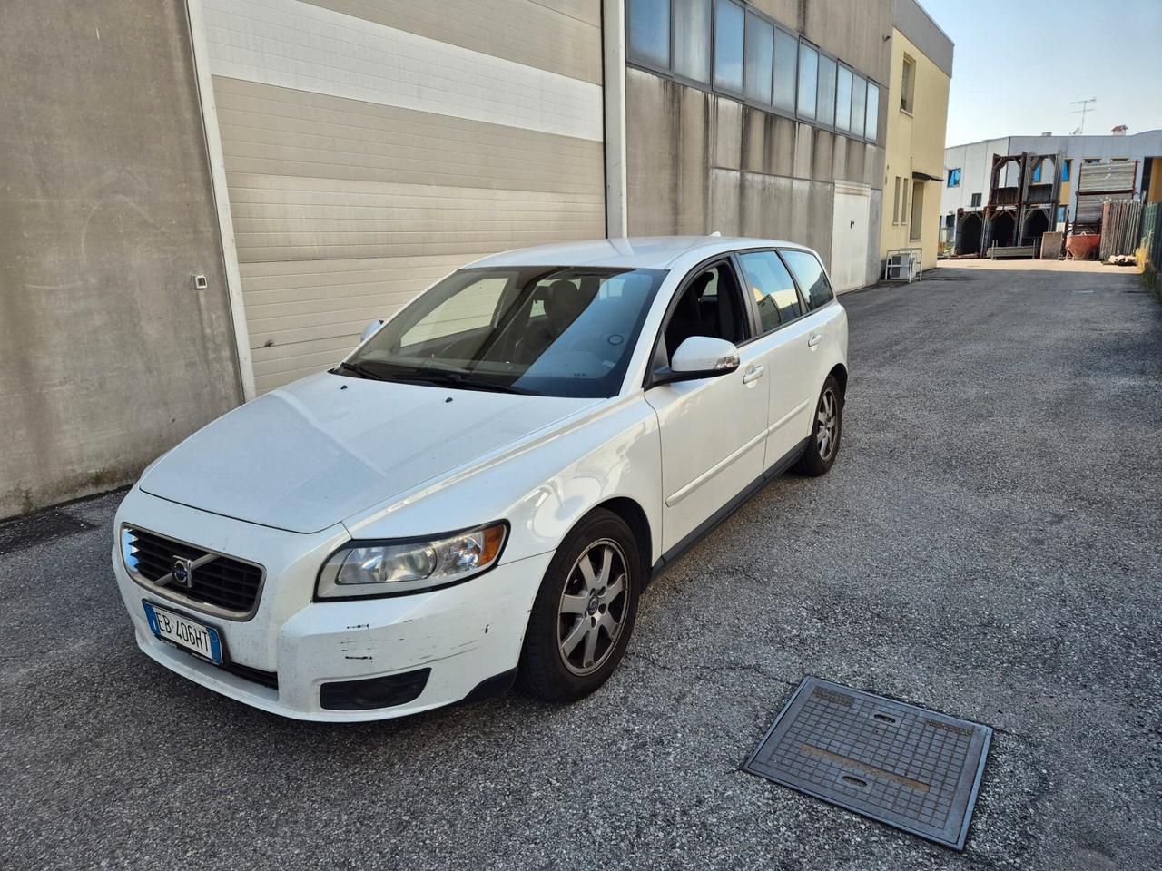 Volvo V50 D2 POLAR