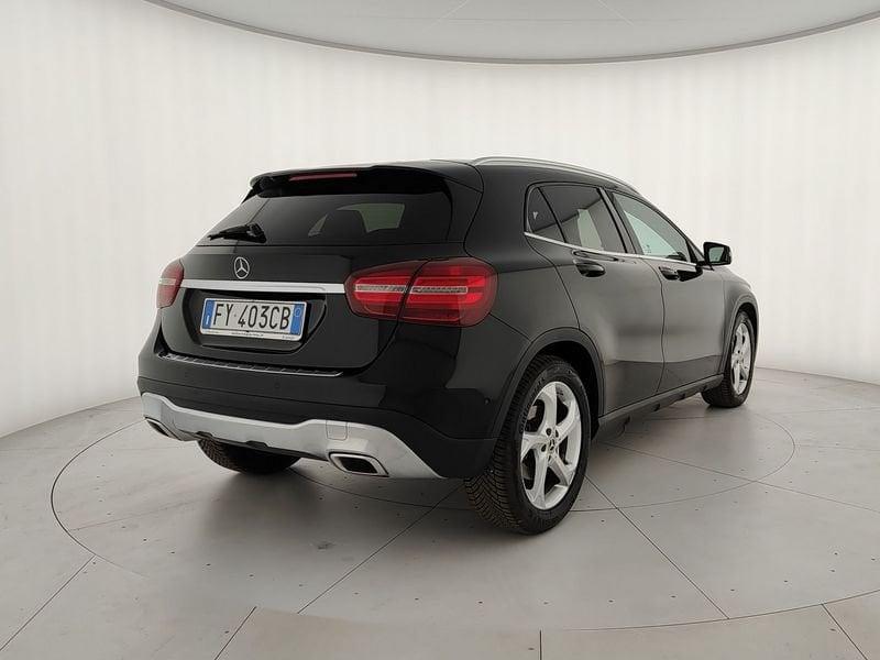 Mercedes-Benz GLA GLA 180 d Sport