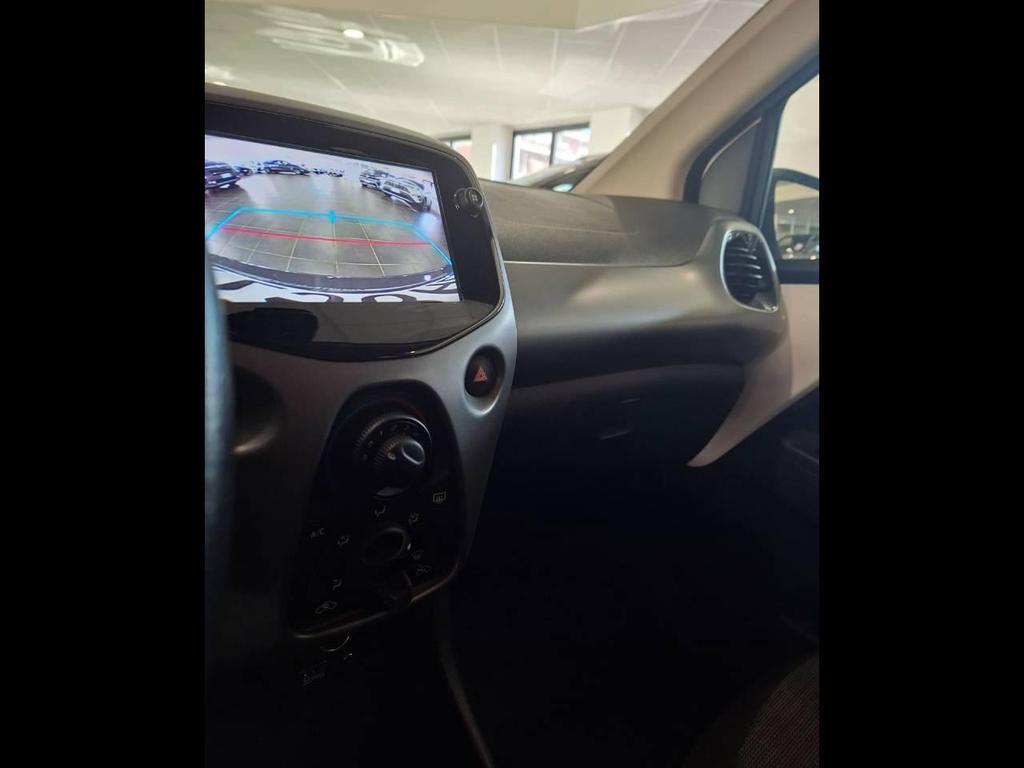 Toyota Aygo 5 Porte 1.0 VVT-i x-play