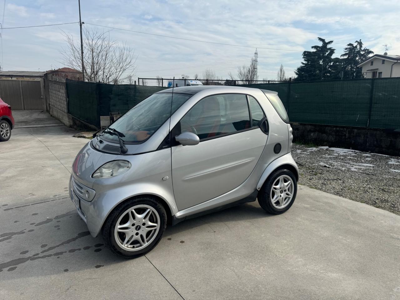 Smart 600 & passion (40 kW) benzina automatica panoramica