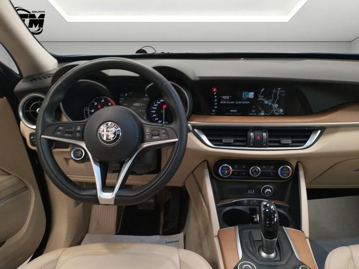 Alfa Romeo Stelvio 2.2 Turbodiesel 150 CV AT8 RWD Business
